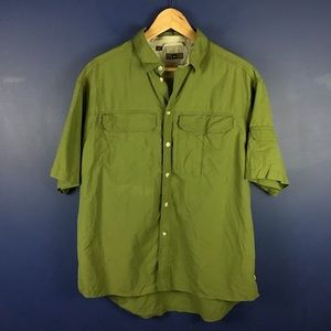 REI Shirt Men L Olive Green Short Sleeve Button Down Hiking Vented Nylon UPF 50